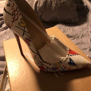 Christian Louboutin So Kate 120